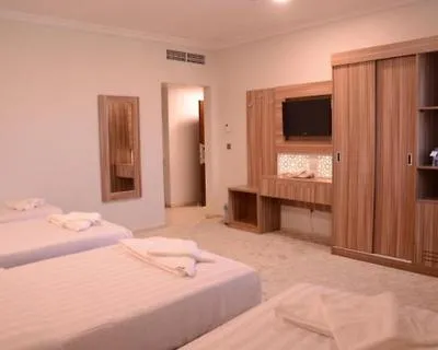 Quad Room