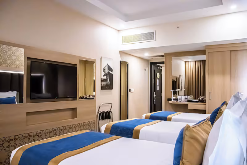 Triple Room